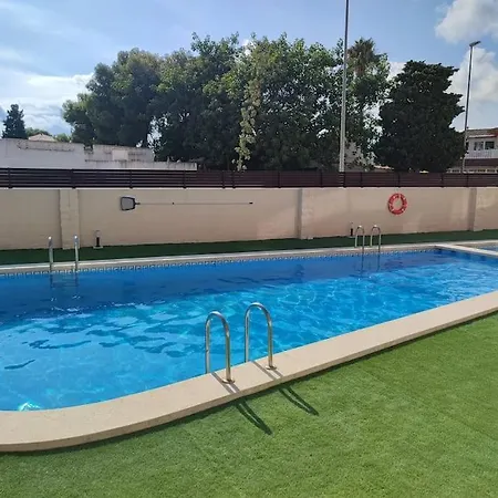 アパート Piso A Estrenar A 2 Min De La Playa *